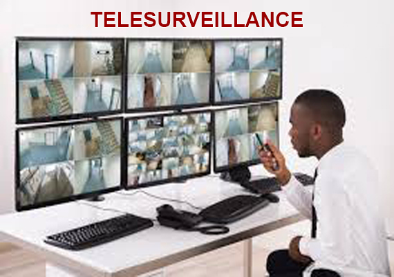 Le gardiennage par télésurveillance consiste en un dispositif dans lequel une série de caméras est installée à l’extérieur et à l’intérieur d’un bâtiment.
Nos caméras sont équipées d’un détecteur de mouvement et d’un dispositif d’alerte qui prévient la centrale, vos voisins, vos proches ou vous-même en cas de présence intruse sur votre propriété.
Le dispositif est opérationnel 24 heures sur 24 et vous avez accès à tout moment (si vous le désirez) depuis votre mobile ou votre ordinateur portable, aux prises de vues en temps réel.
